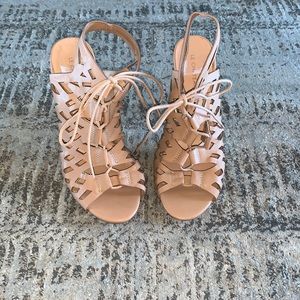 Le chateau Greek goddess stilettos (new)